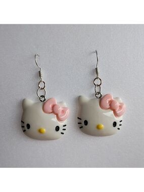 2/$10 Hello Kitty Pink Bow Acrylic Handmade Earrings NWT
